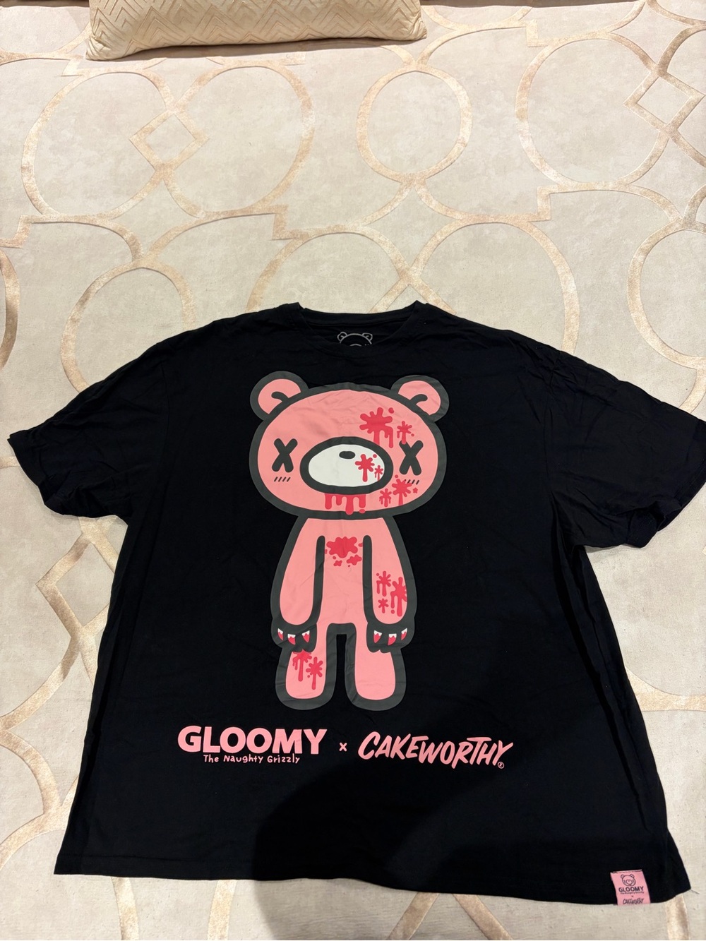 Gloomy Bear x Cakeworthy oversized Tee
